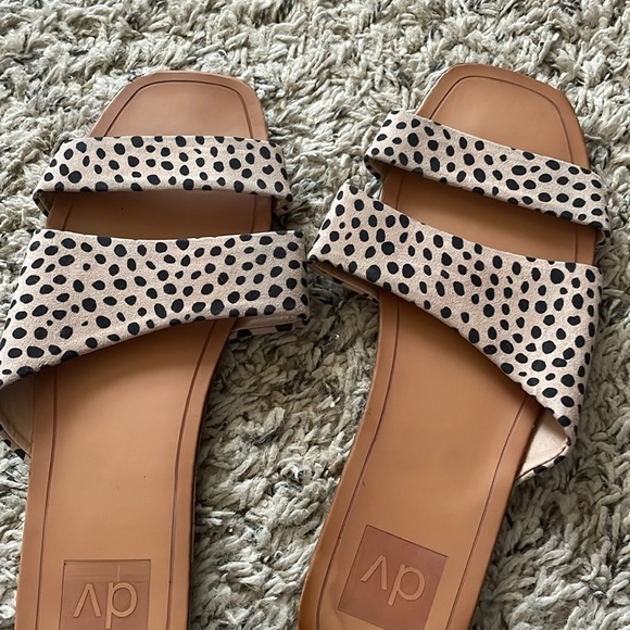 Dolce Vita leopard sandals - Picture 4 of 4